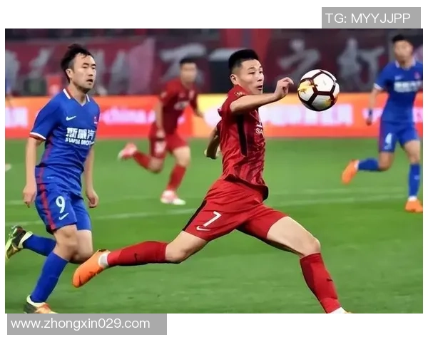 足球明星为何选择早婚背后的原因与影响探讨